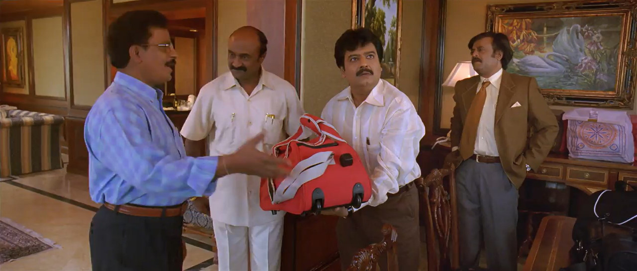 Sivaji: The Boss 2007 BluRay [Hindi + Tamil + Telugu] 480p, 720p ESub Screenshot