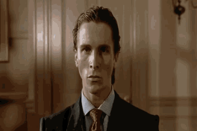 american-psycho-patrick-bateman.gif