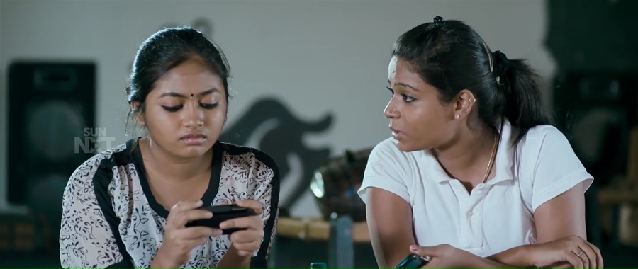 Arikil Oraal 2013 WebRip [Tamil + Malayalam] 480p, 720p Screenshot