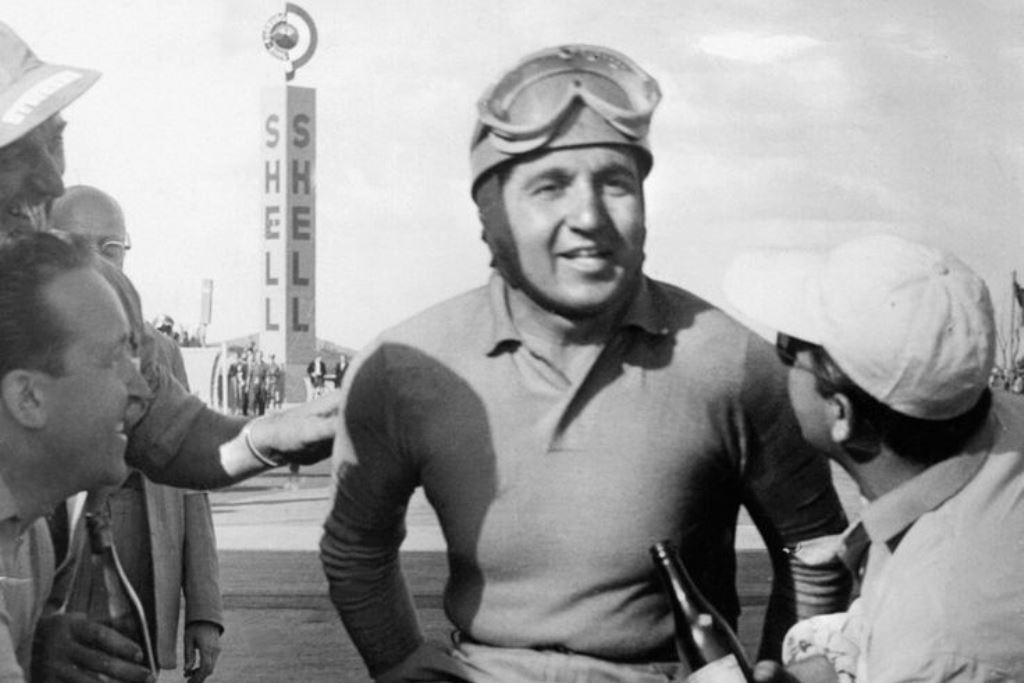 1952 герм подиум