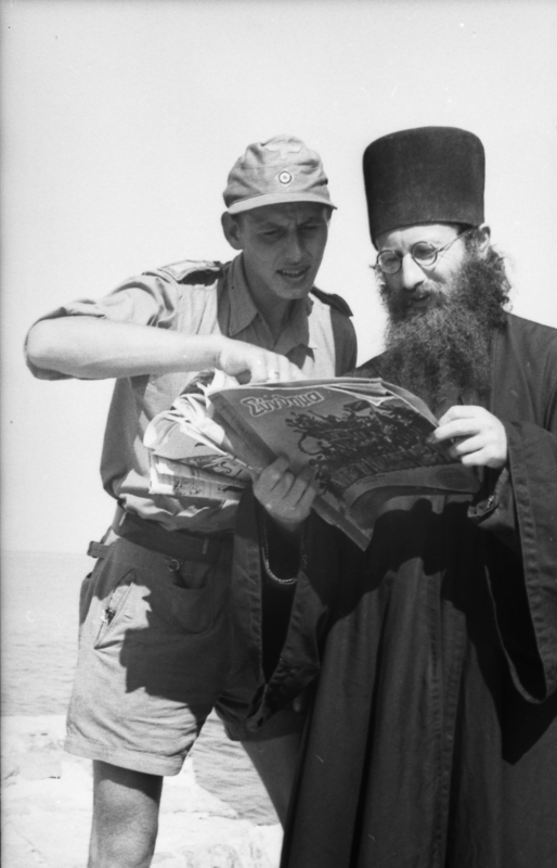 reading-athos-Signal-WW2.jpg