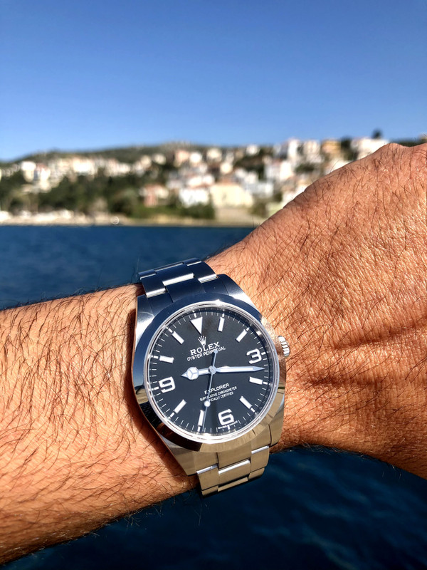 62424633-E541-4E35-9EE0-B3AE7C9612E9