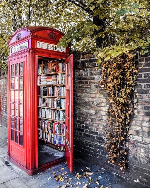 red-phone-box-library.jpg
