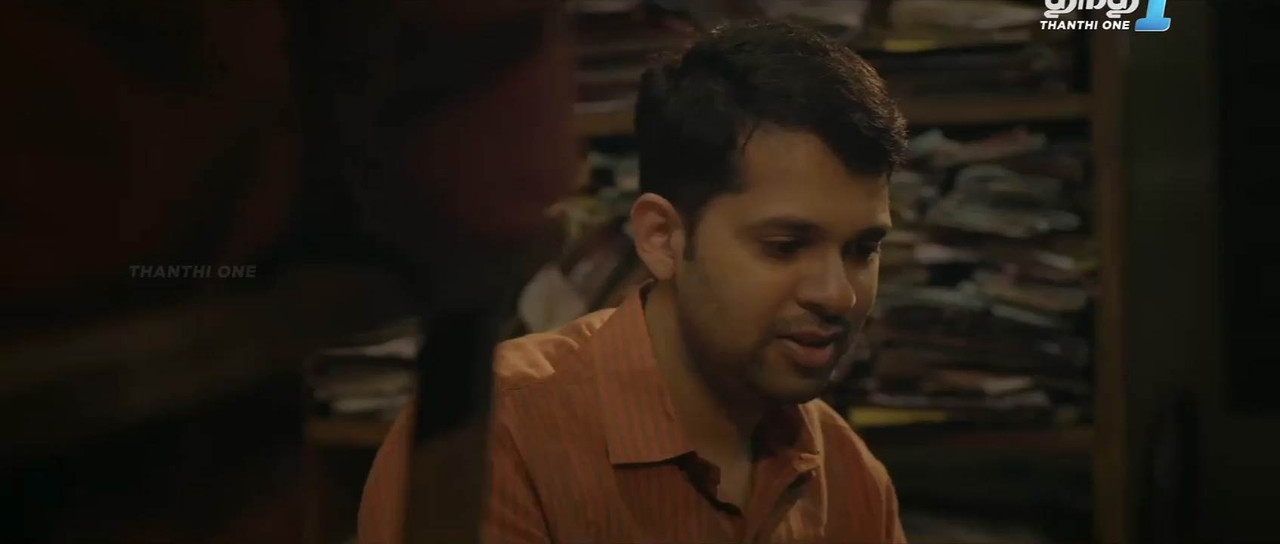 Kakshi: Amminippilla 2019 WebRip [Tamil] 480p, 720p Screenshot