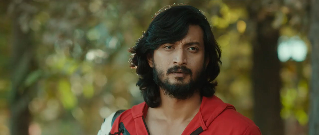 Royal 2025 WebRip [Hindi + Kannada] 480p 720p ESub Screenshot