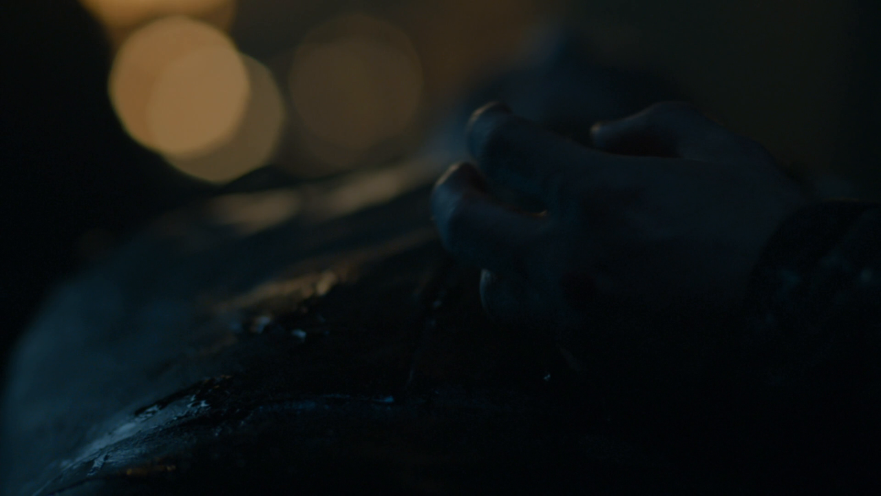 Il.Trono.di.Spade.S06E01.La.Donna.Rossa.1080p.BDRip.ITA.ENG.DD5.1.FLAC.x264-BlackBit[screenshot 2]