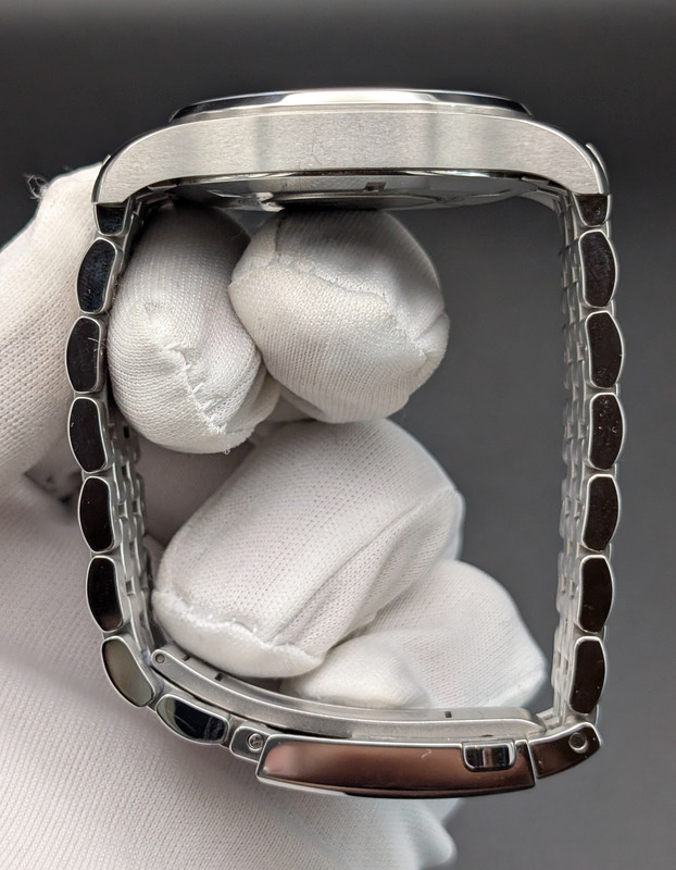 PXL 20251116 235200229