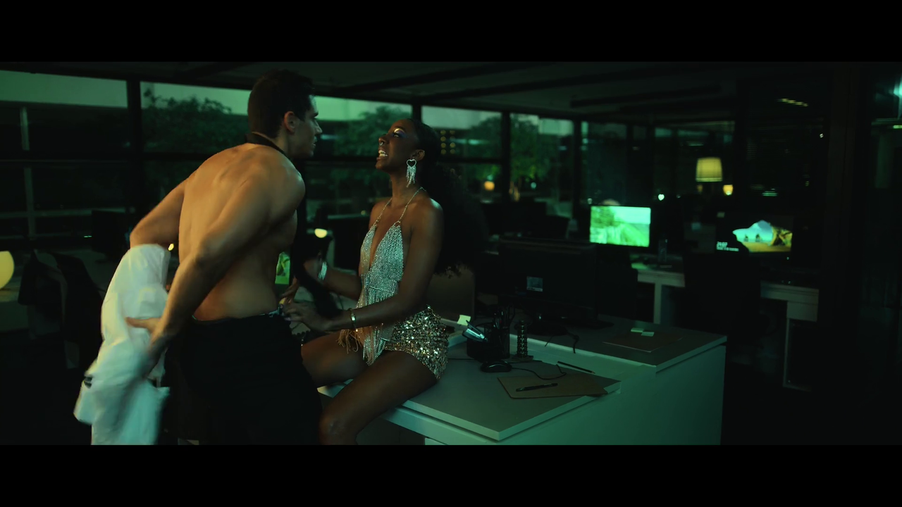 vlcsnap-2024-05-30-18h11m22s987