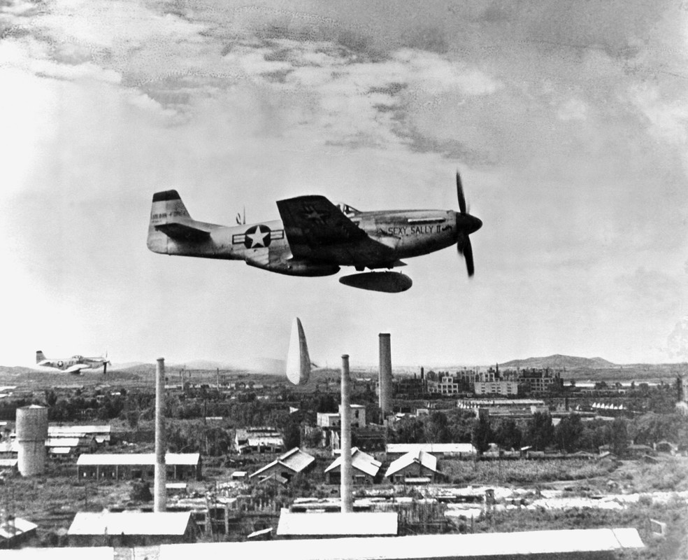 air_mustang13