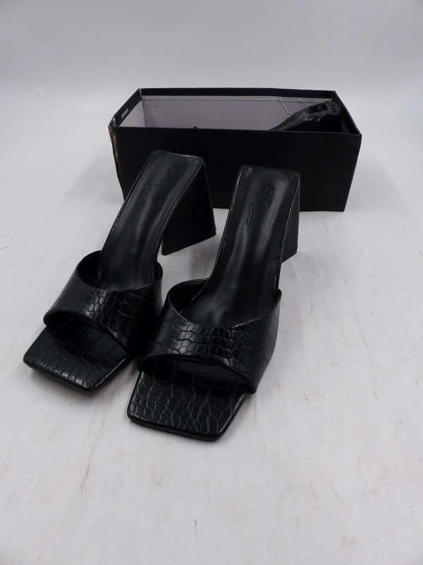NASTY GAL X Z_CODE_ WOMENS CHIC VEGAN CROC BLACK HEELED MULES SIZE 6 NASTY GAL X Z_CODE_ WOMENS CHIC VEGAN CROC BLACK HEELED MULES SIZE 6