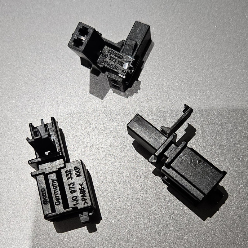 1-J0973332.jpg