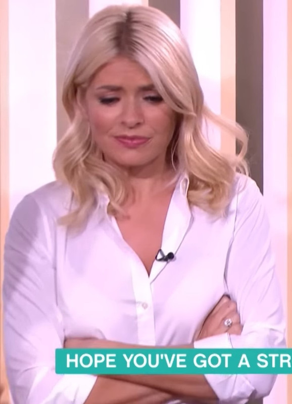 (51) Holly FREAKS OUT When Challenged by Kiran Jethwa to Eat Insects - This Morning - YouTube.MKV_sn