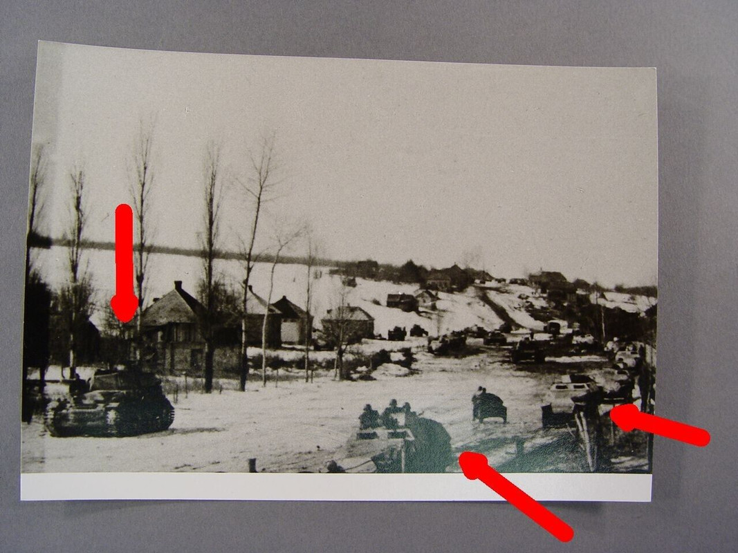 Fotos, Kampf um Charkow 1943, Sturmgeschütz Panzer Halbkette2