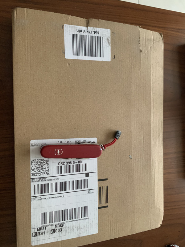 FDAB57E0-6510-4C93-BAFF-A0AB7AE656AA