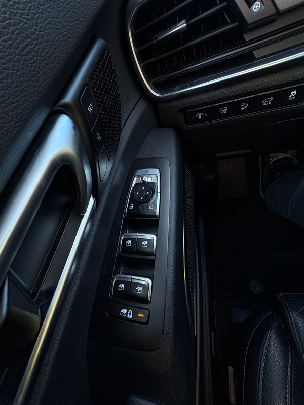 Vehicle thumbnail 20