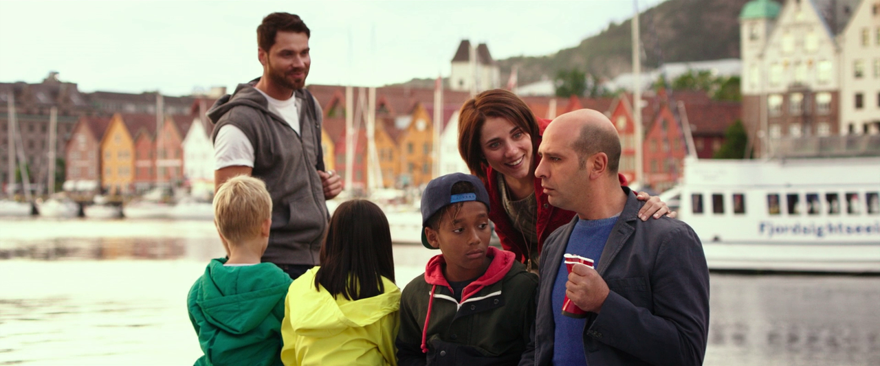 vlcsnap-2023-05-13-22h15m09s549