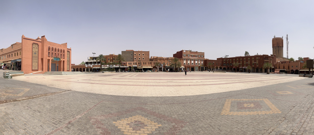 El Valle del Drâa, la gran arteria del sur de Marruecos - Blogs de Marruecos - Ouarzazate, un decorado de cine (4)