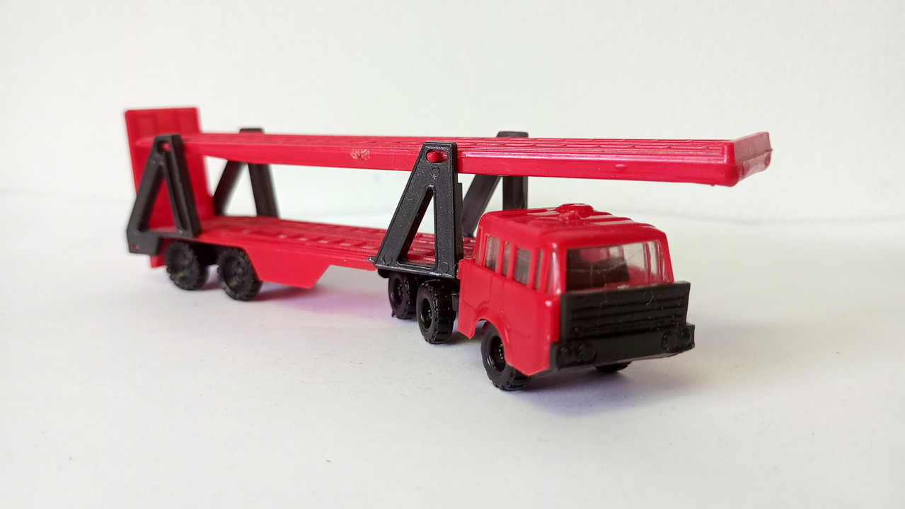 Mach (3800)