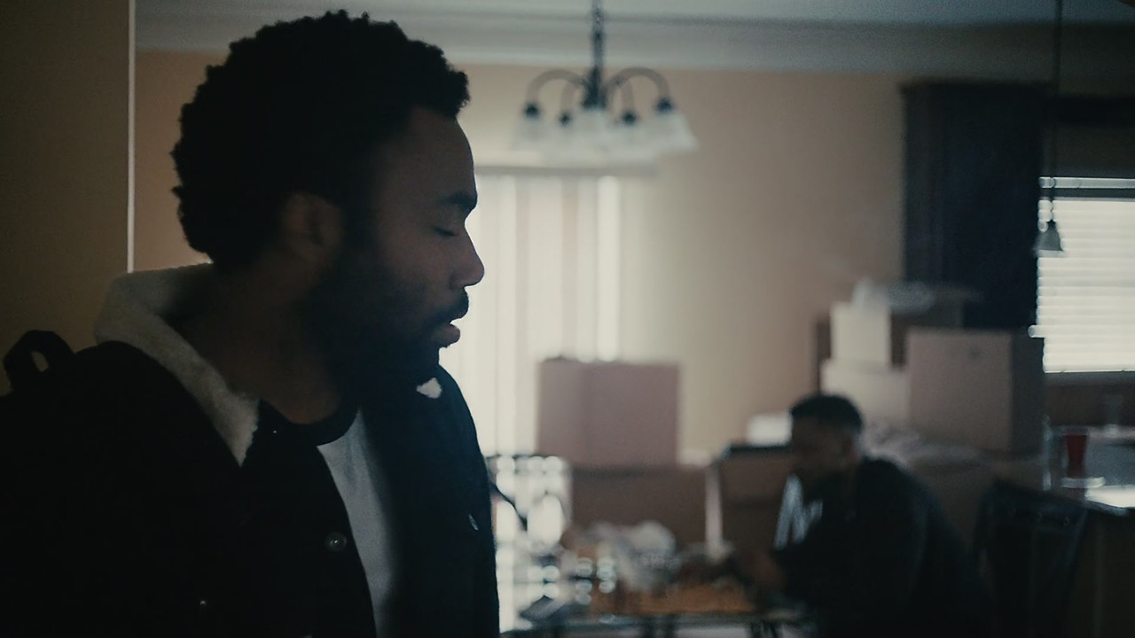 Atlanta (2016) - S02E11 - Crabs in a Barrel (1080p AMZN WEB-DL x