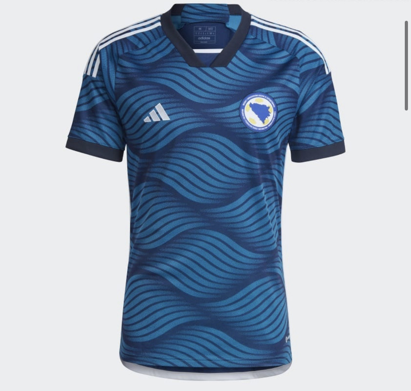 4E5613B0-844F-40E3-BC67-FEB56E6F7F80