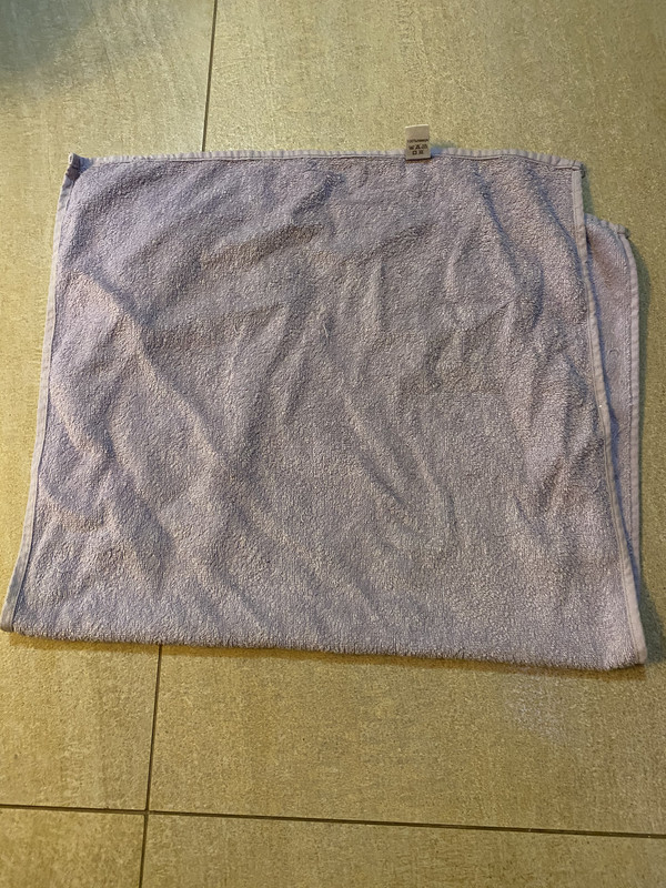 E995B8C3-8401-4B24-9B58-94BF4782DD69