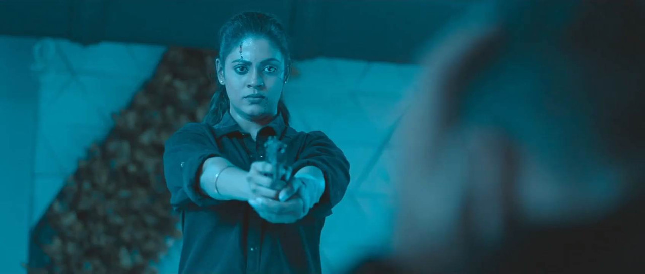 Coffee 2022 WebRip [Tamil] 480p, 720p ESub Screenshot