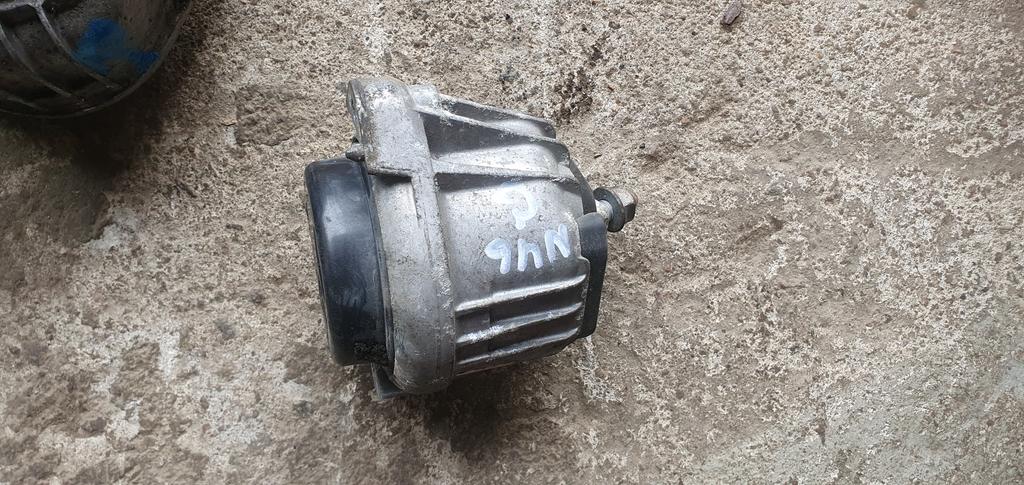 Опора двигателя