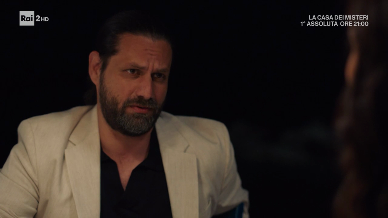 vlcsnap-2025-06-17-23h42m59s151