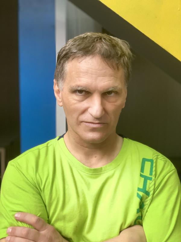 F6A4655E-BBAC-4F4B-93B2-2D3C14065457