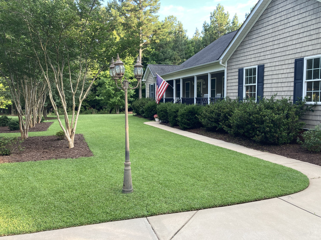 B8FF64E1-A5DB-4F05-81FF-DE33F0893373