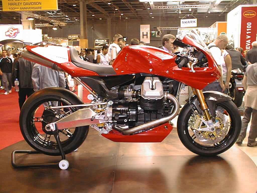 Moto Guzzi MGS 01 Corsa