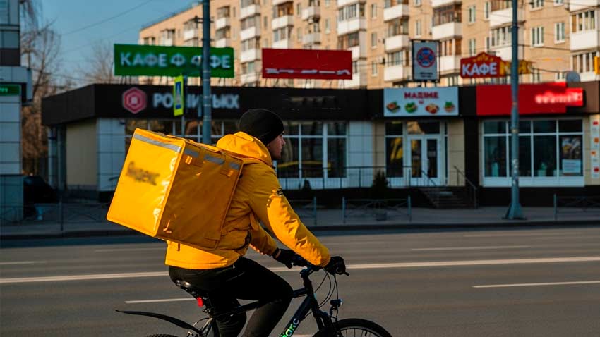 курьер в Саратове