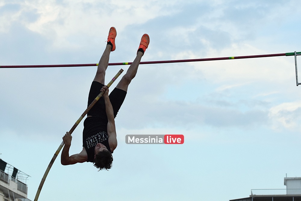 ml-street-pole-vault-plateia-akritas-20220513-13201