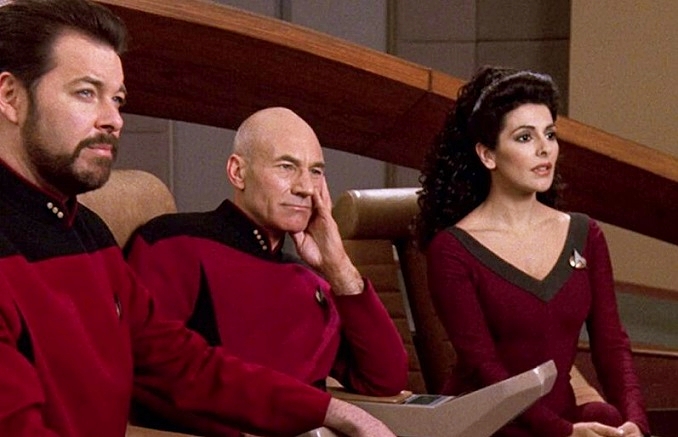 STAR-TREK-PATRICK-STEWART-MARINA-SIRTIS-6-A-FOTOR-2.jpg