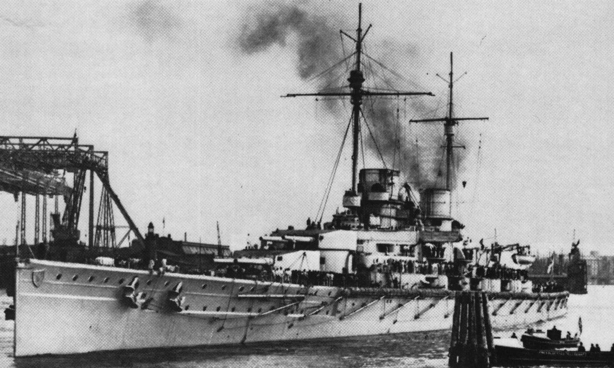 SMS-Derfflinger-ptbow-polemast.jpg