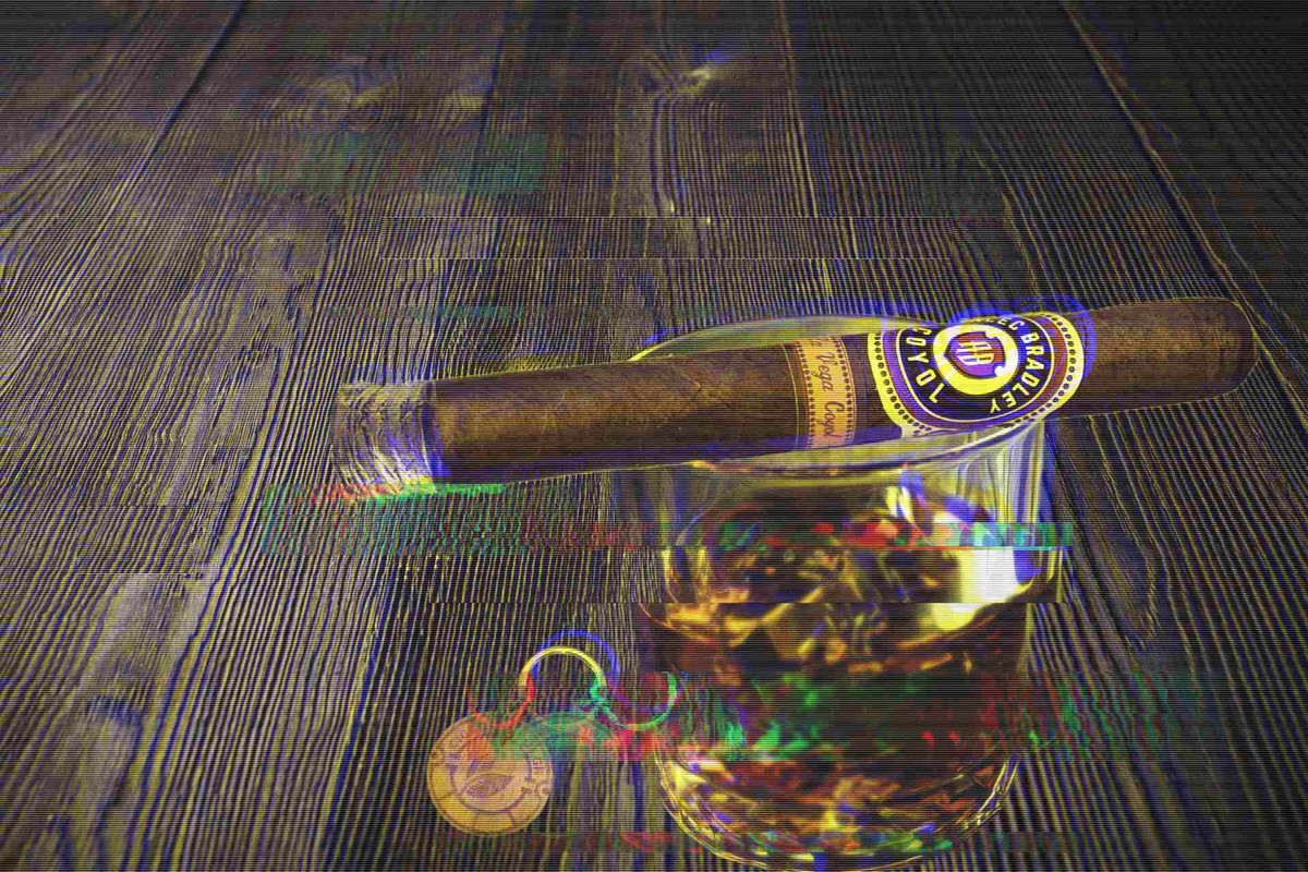 alec bradley coyol petit lancero 1