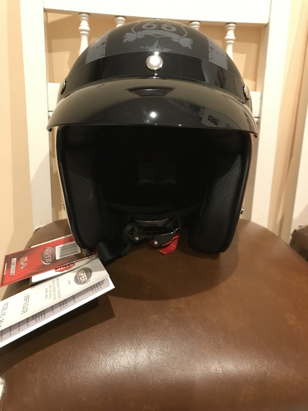 41BB61C0-18B2-4A2A-8DBB-310A92EC9FEE