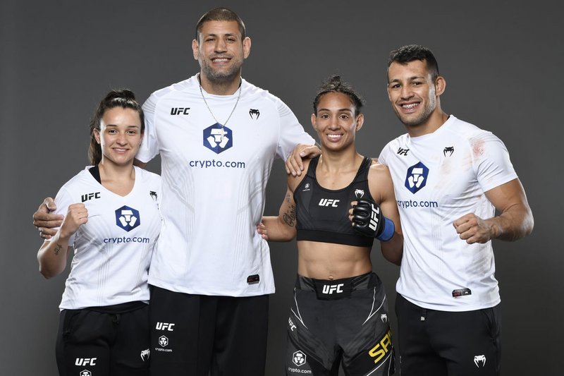 UFC се разделиха със скорошна претендентка за титлата
