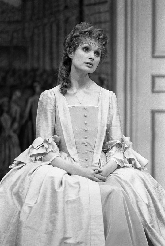 madeline_smith_b87