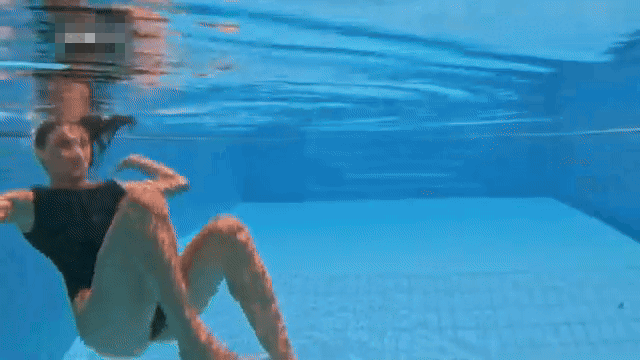 7bf7a532af4.gif