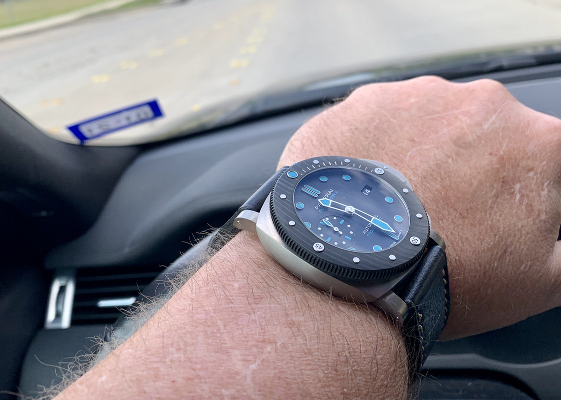 AB9A8BD4-558F-460A-A378-DCFFCB52C5BC