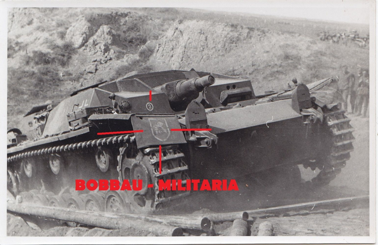 Sturmgeschütz STUG III mit Nr.2 und Wappen Stug-