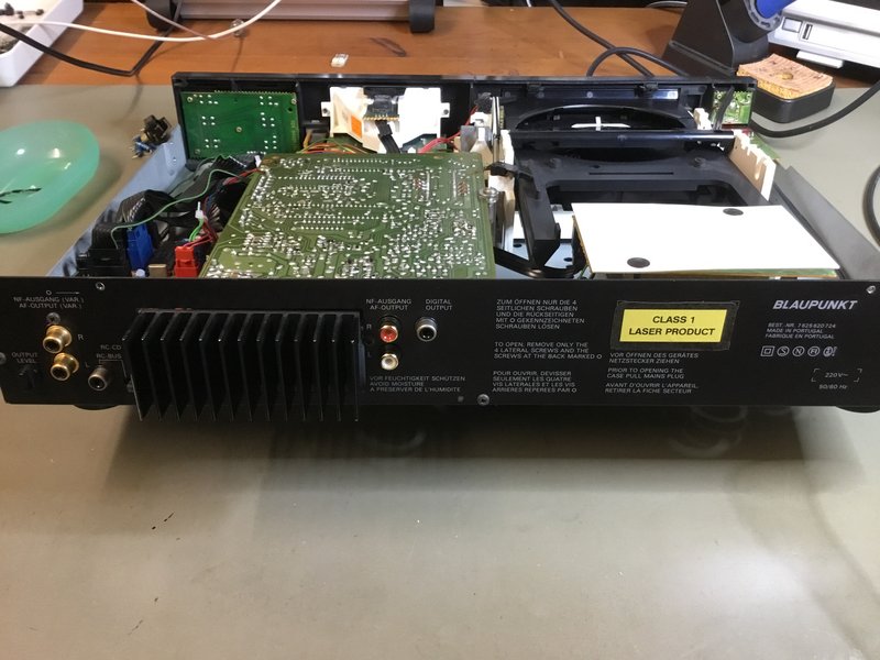 [Bild: Blaupunkt-CP-2850-offen-back.jpg]