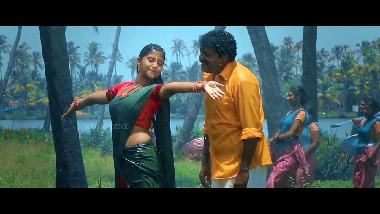 Anjana sexy navel show.mp4_snapshot_00.09.892