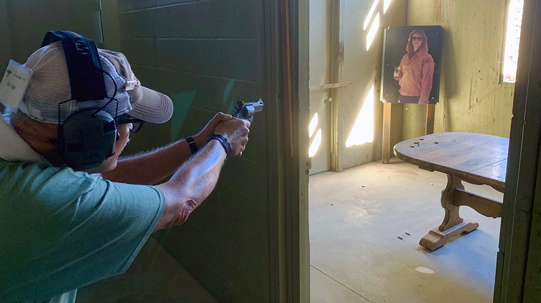 Running_Revolvers_692Gunsite_18a