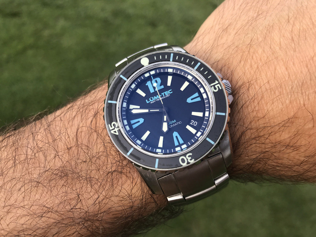 500D0909-69CC-473C-9B92-857CF55DC59E