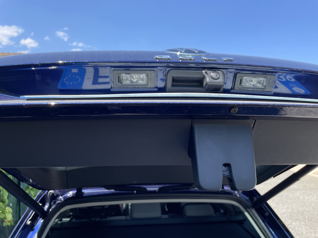 593B60E1-6204-43BB-A776-C50B786F5DD4