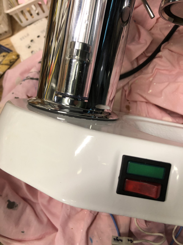 6FB0E7E7-1278-46CC-90A1-0D687C54648F