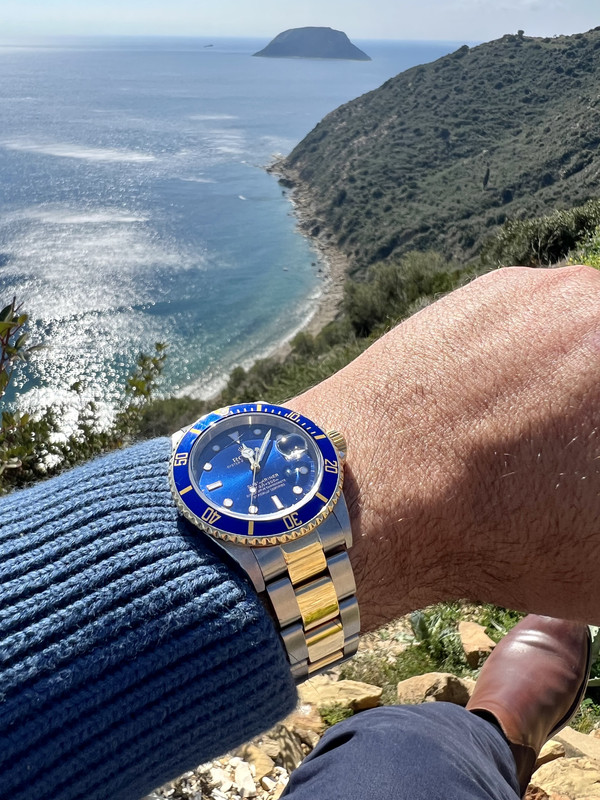 EEC88BA0-EA5A-4EFF-A8CA-D97CF974E1B3