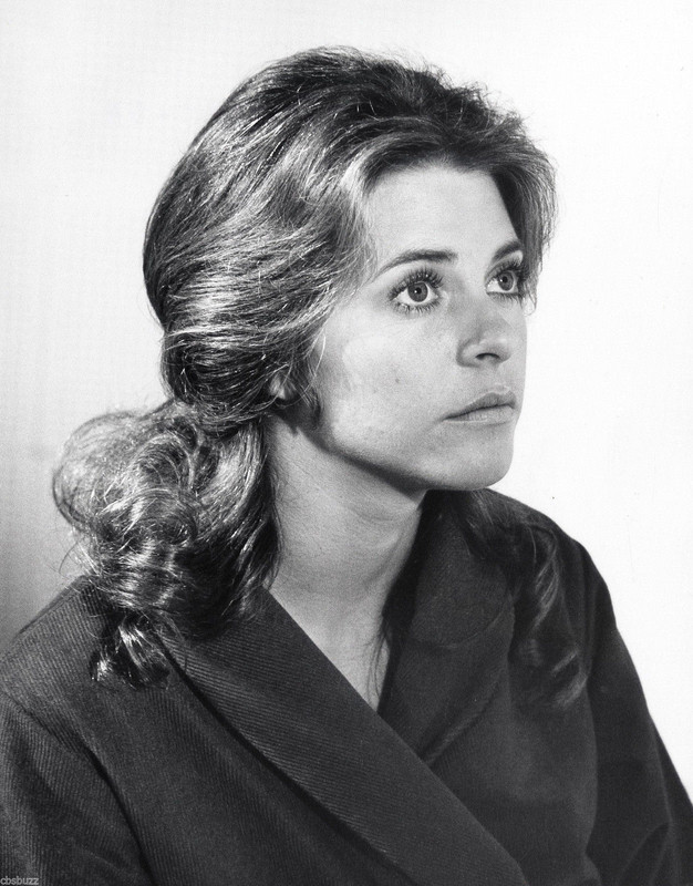 lindsay_wagner_c38